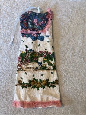 Vintage Goose hanging Towel